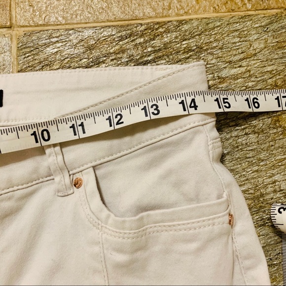 White House Black Market Skimmer Jeans Sz 2 - Picture 9 of 16